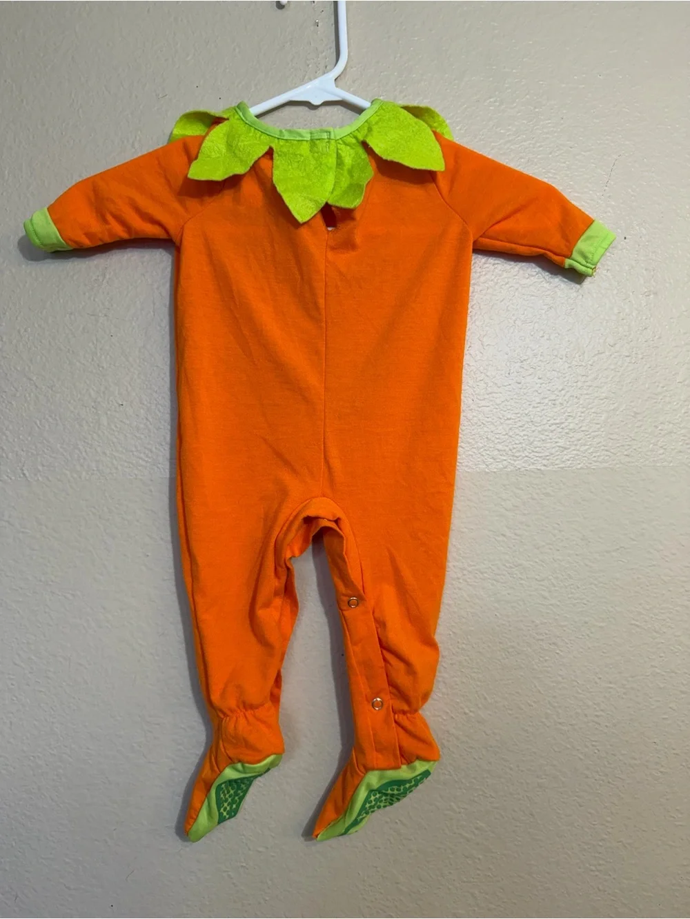 Baby Pumpkin Halloween Footed One-Piece 0-6m